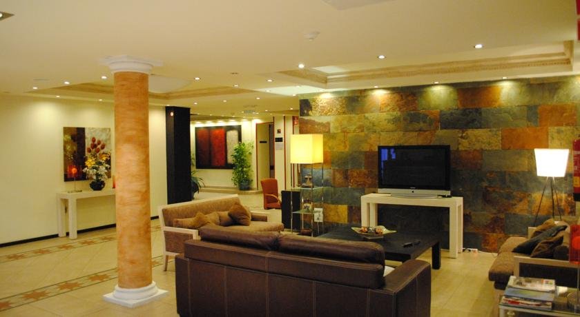 Hotel Aldea Suites - hotel lobby