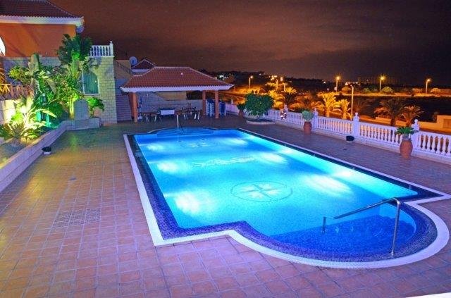 Appartementen Callaomar - zwembad