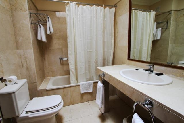 Appartementen Punta Marina - badkamer