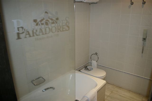 Hotel Parador - badkamer